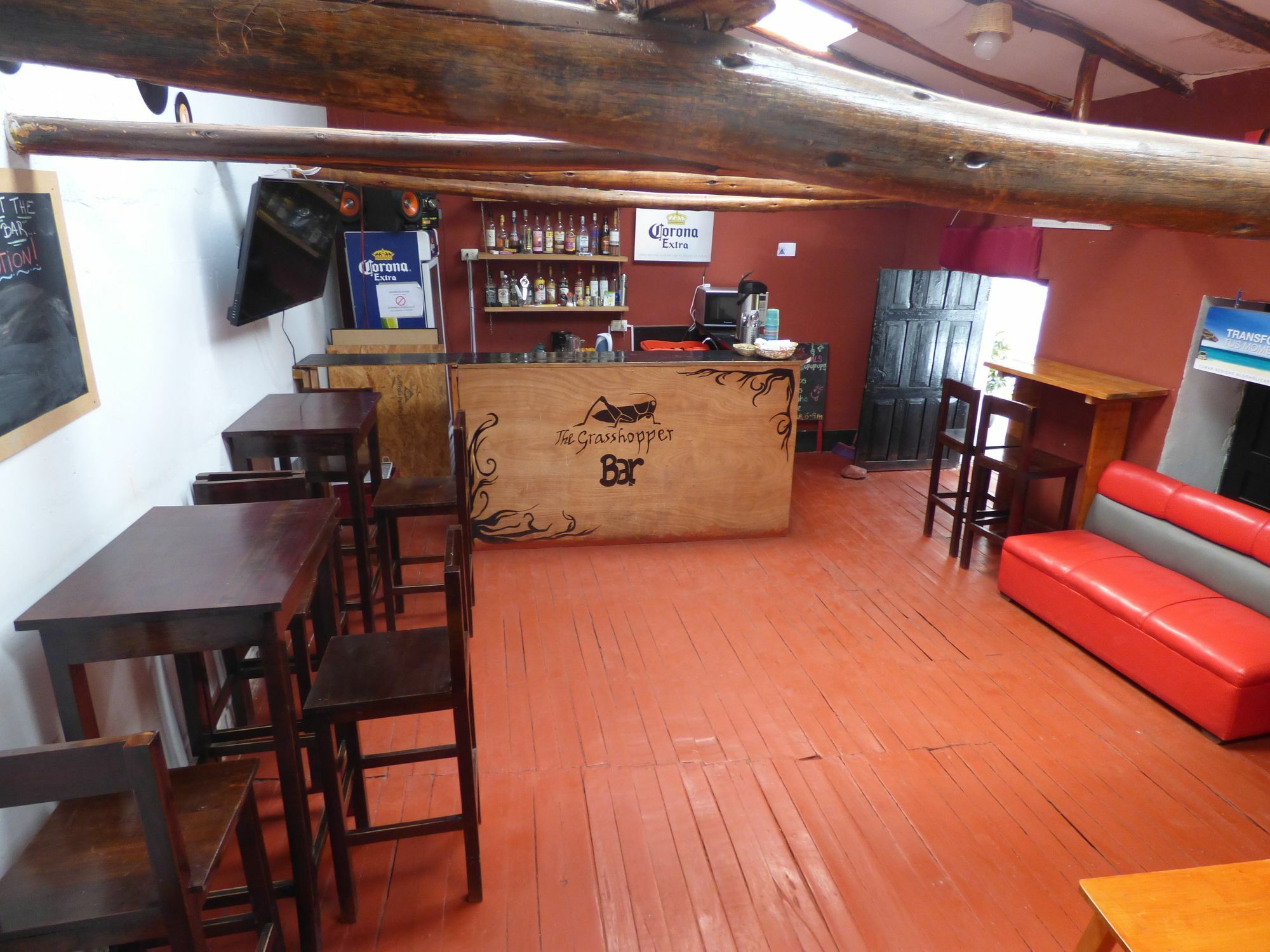 The Grasshopper Hostel Cuzco Exterior foto