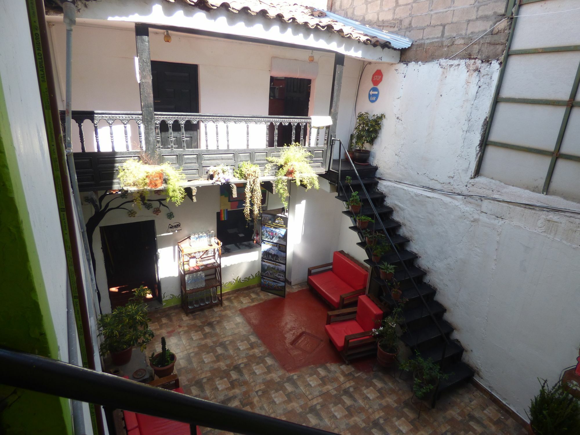 The Grasshopper Hostel Cuzco Exterior foto